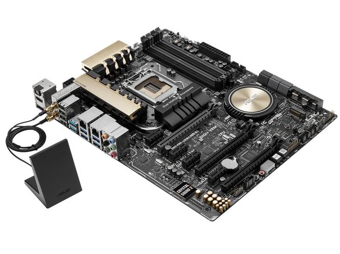 电脑内部散热与供电区域