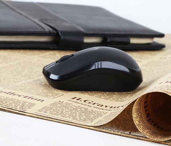 团队办公桌面中的外设选择