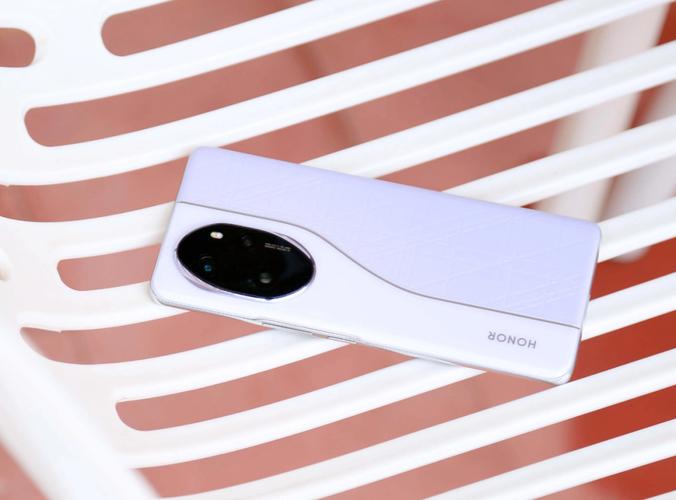 科技产品购买与评测场景