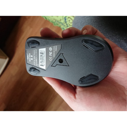 钛度预言者智能版烈岩游戏鼠标评测：8200dpi激光引擎与智能交互的竞技尝试