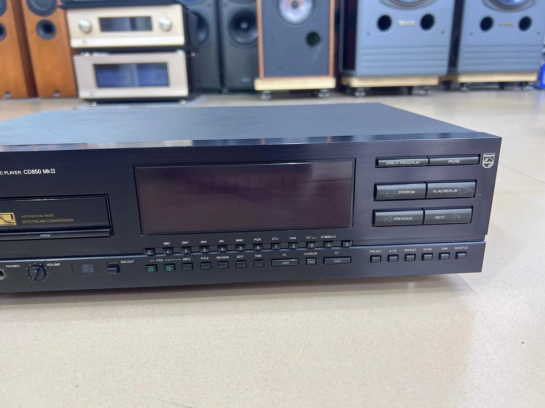 科技设备与供电环境