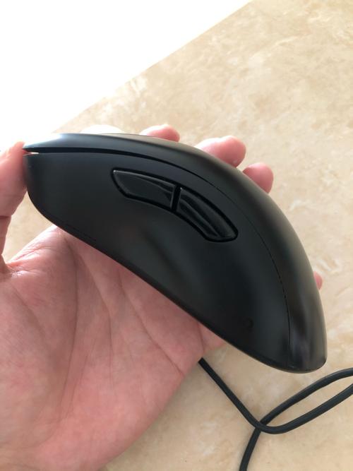 有线鼠标与桌面供电环境