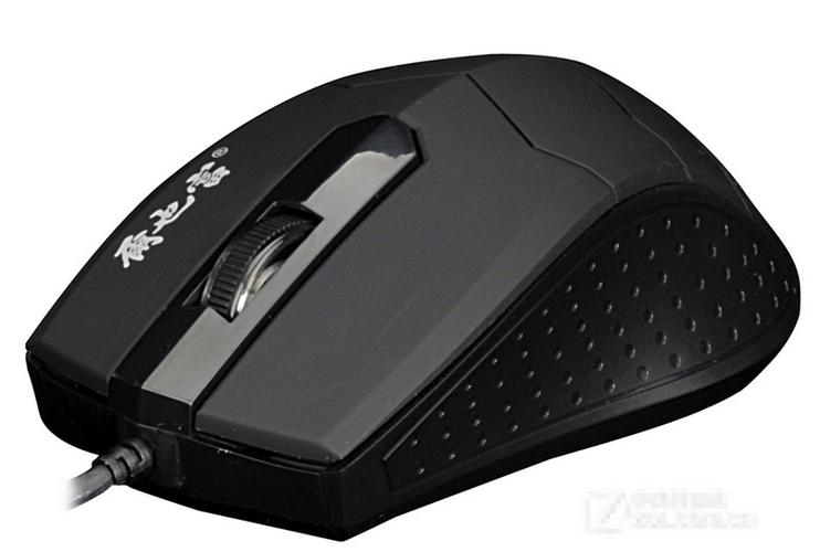 电脑桌面上的鼠标与笔记本电脑