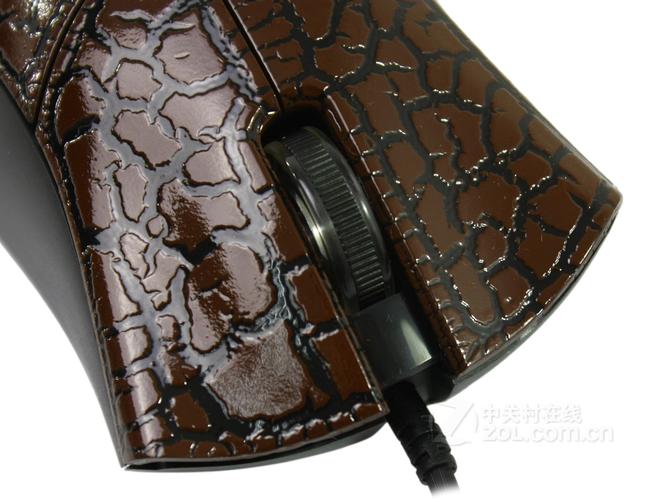 桌面电子设备与线缆