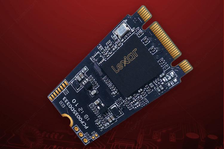 笔记本电脑与存储设备