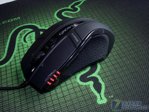 桌面电脑与外设连接场景