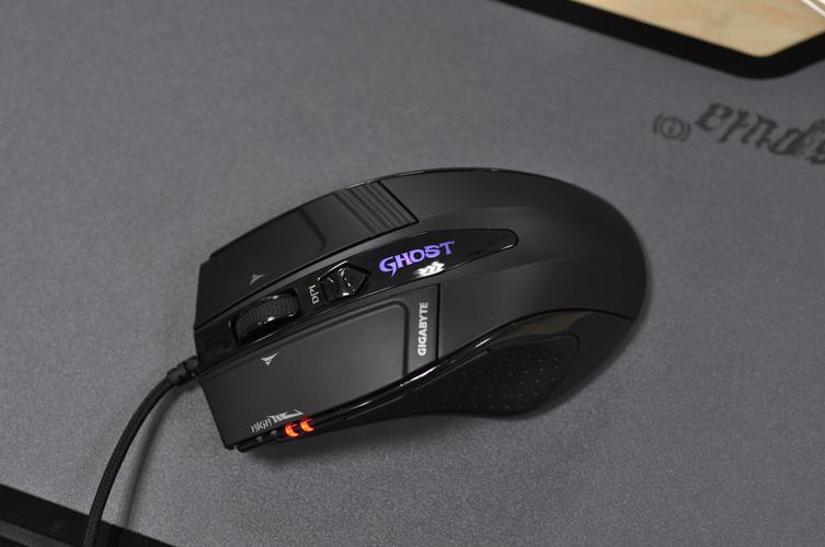 科技硬件与电路元件特写