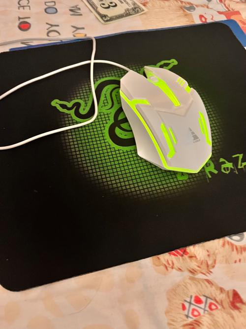 科技办公桌面与电脑外设