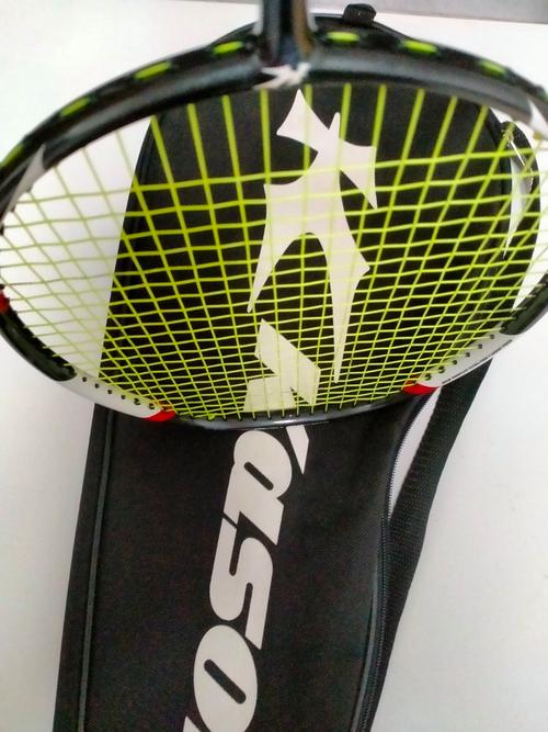 科技办公场景中的电脑配件