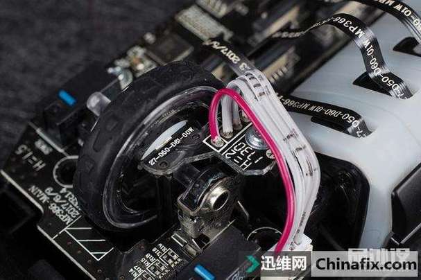 游戏玩家进行性能测试