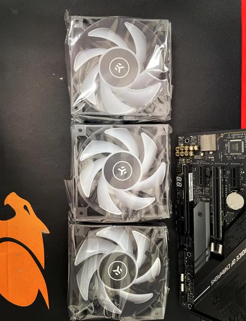 电脑主板接口与扩展插槽