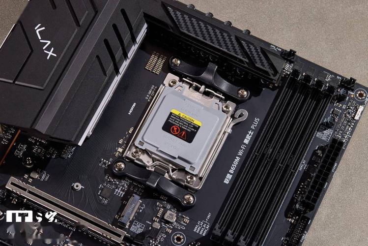 桌面电脑硬件性能展示