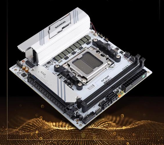 小型电脑机箱内部散热