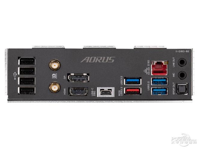 SSD 与电脑硬件配件