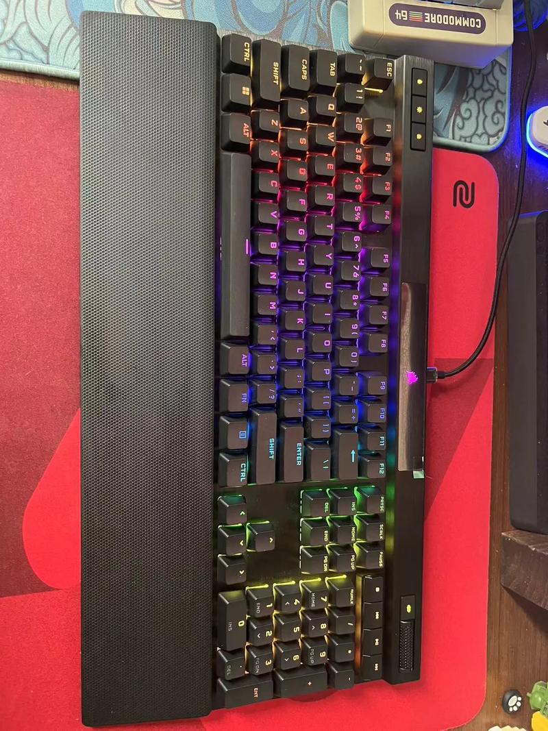 电脑显示器核心规格展示