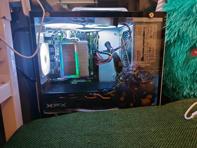 创维24X4购买建议桌面应用场景