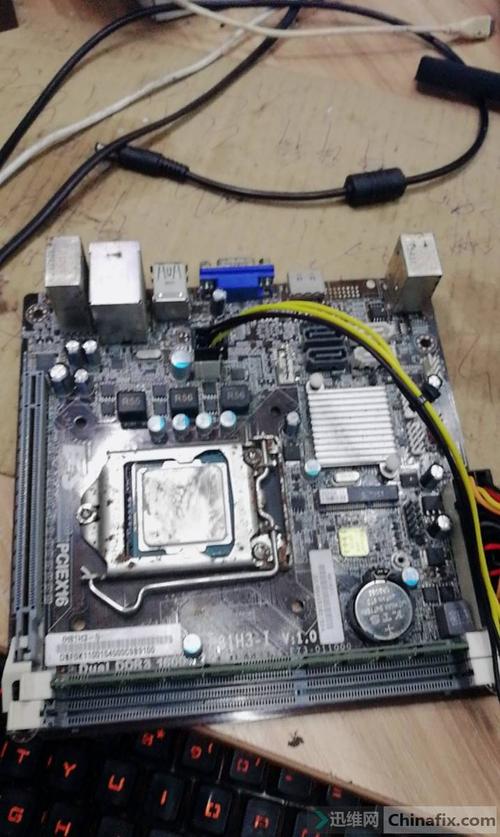 主板散热与风扇设计