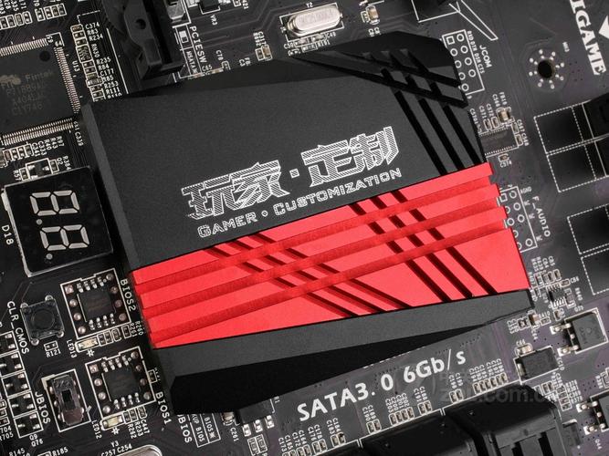 电脑主板散热与功耗管理