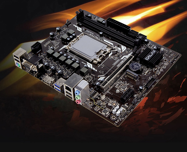 Motherboard with heatsink cooling