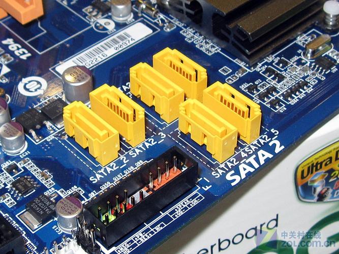 AMD 主板芯片组与集成显卡细节