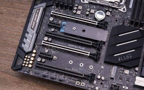 主板电路细节特写