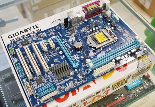 计算机主板与处理器协同工作特写