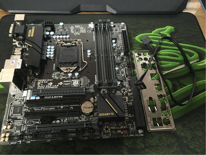 电脑主板购买与组装建议