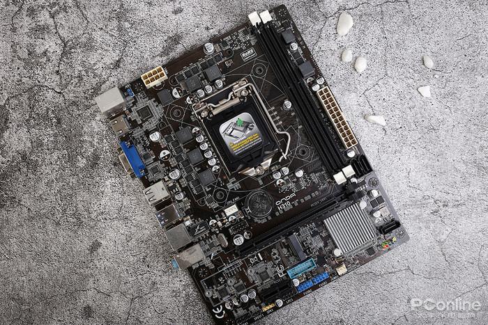 CPU cooler fan with heatsink