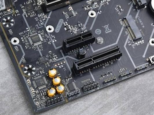 主板电路板整体设计视角