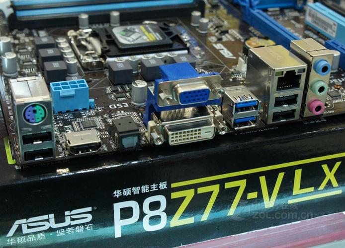 主板接口与扩展槽细节