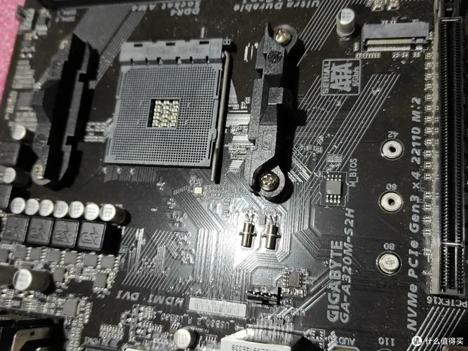 处理器与主板协同运行