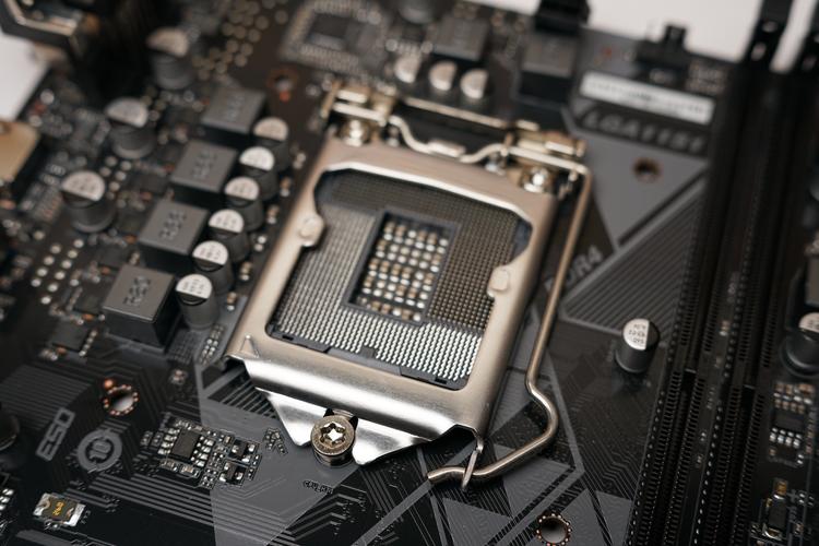 主板组件散热环境