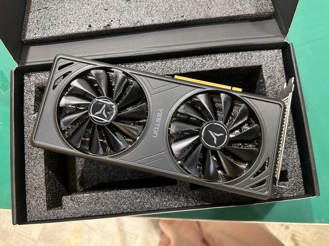 RTX 显卡功耗与温度测试