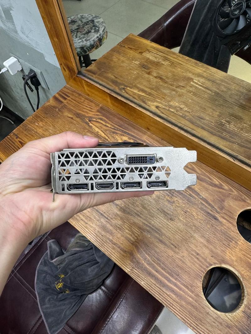 GTX 1060 游戏性能基准测试