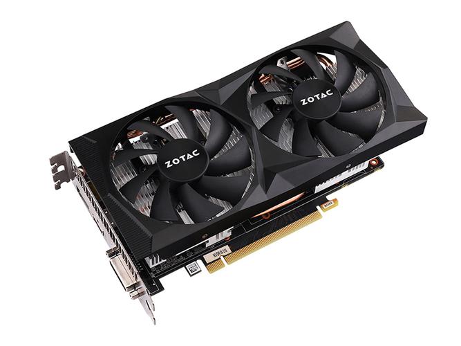 RTX 2060显卡安装在PC机箱中