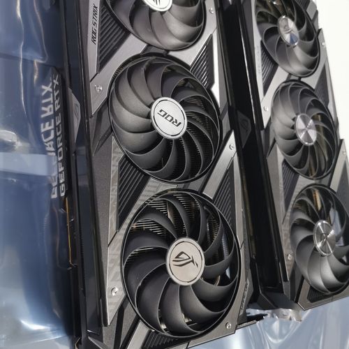 完整游戏 PC 搭建与显卡