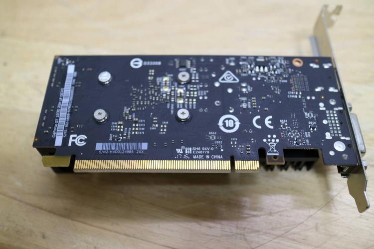 显卡购买安装建议场景