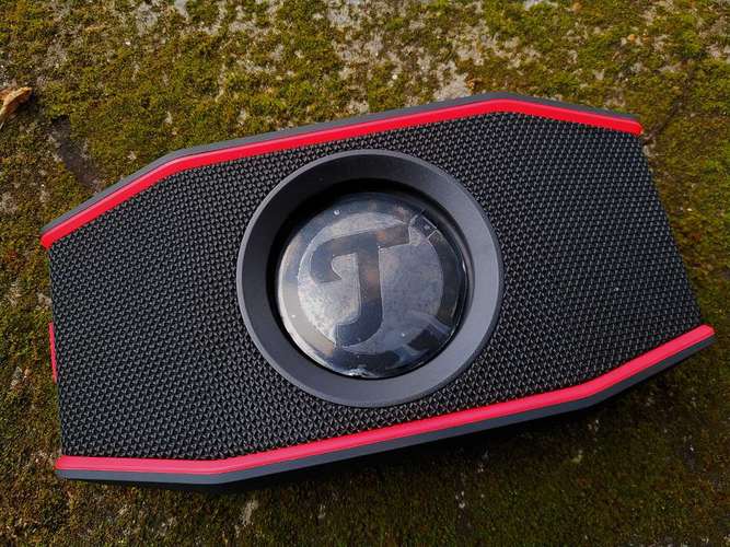 Teufel Rockster XS audio performance and sound quality