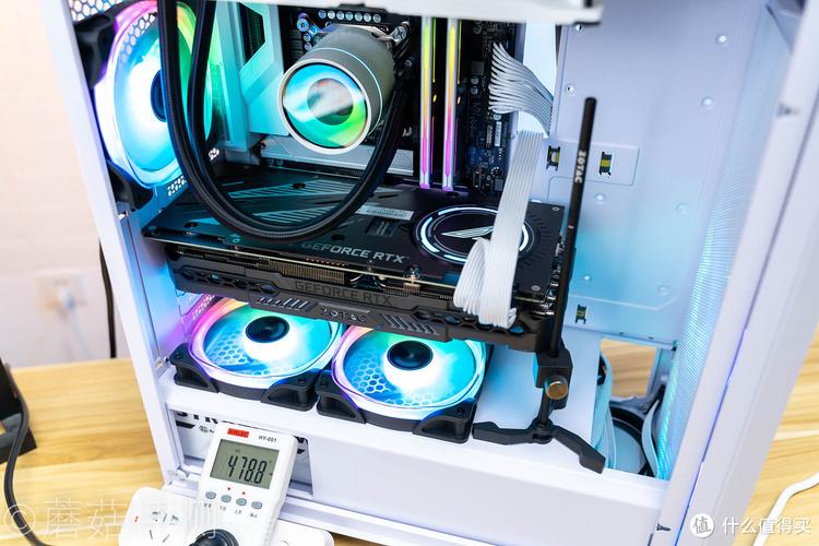 电脑电源规格细节展示