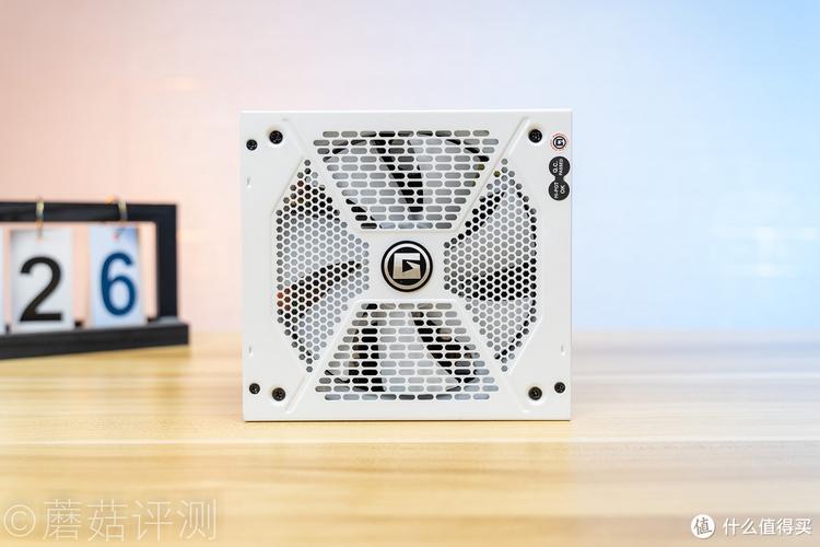 艾湃电竞STR-850MW金牌全模组电源评测：白色颜值+十年质保，850W性价比之选