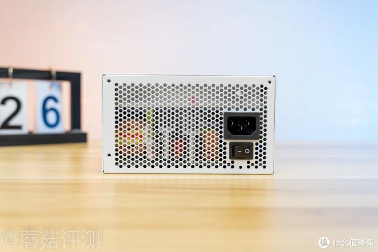 电源内部电容与电路板