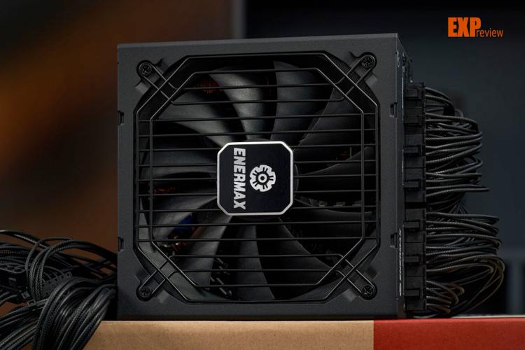 电脑硬件运行中的电源