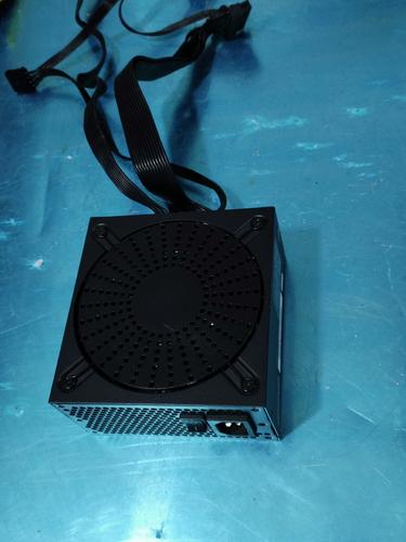 电源风扇散热细节