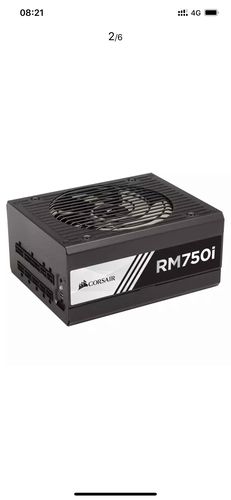 电脑电源单元接口与线缆细节