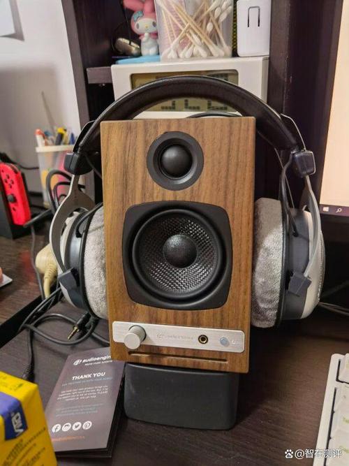 桌面音响系统电源连接