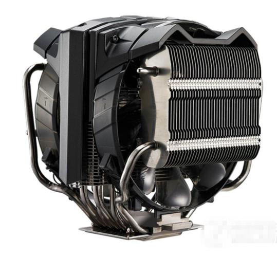 PC电源在机箱内运行