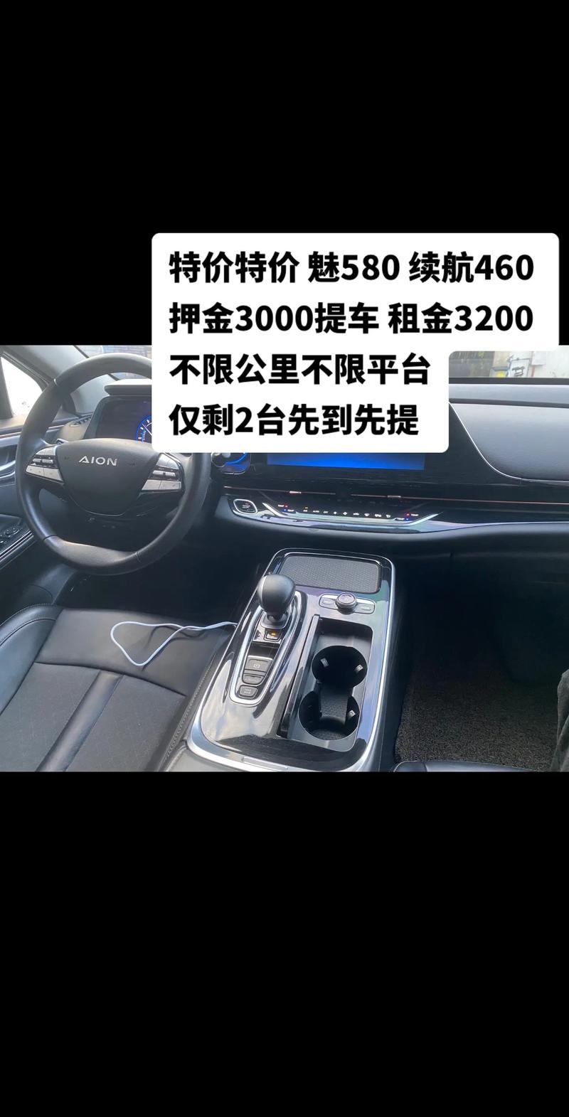 小型白色音箱细节展示