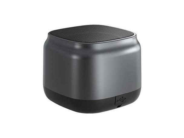 小型金属音箱手持展示