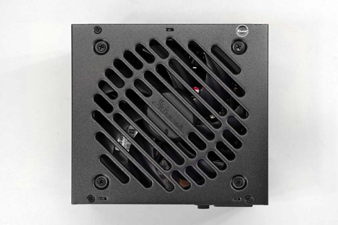 电源风扇与内部散热结构