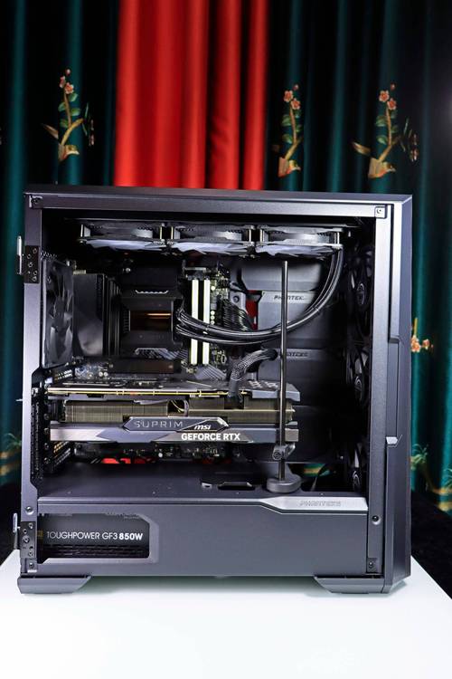 电源接口与线材细节